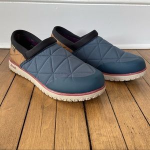 L.L. Bean Ultralight Prima Loft Waterproof Slip On Shoe 10